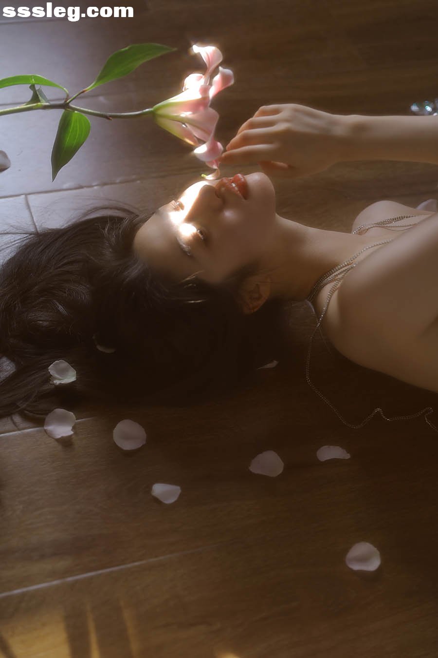 01.jpg