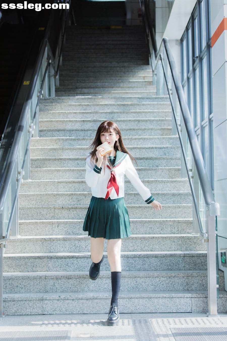 01.jpg