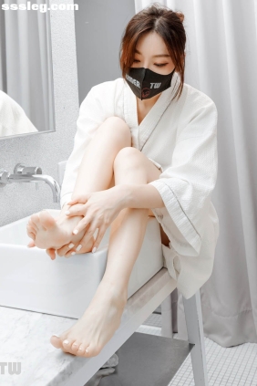 [Limerence] No.105 语葳 足疗师TK[83P+1V2.40G]