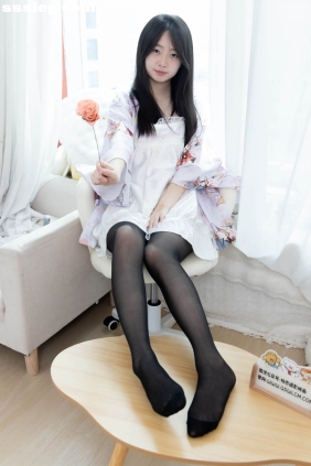 物恋传媒 No.2715 萌萌 薄黑丝[197P+1V5.64G]