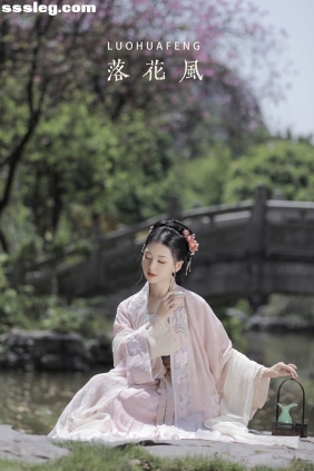 [YITUYU艺图语]2022.06.03 落花风 酸辣湯兒[26P368M]