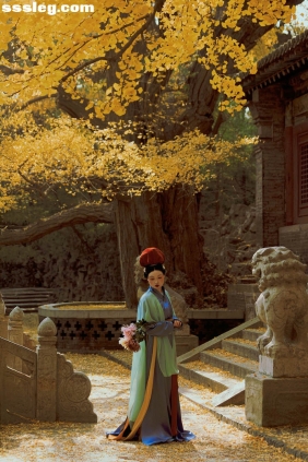 [YITUYU艺图语]2025.11.28 仿晋祠宋侍女 素光[40P564M]