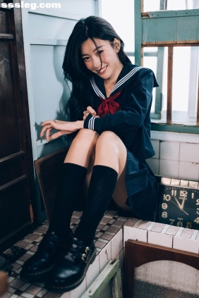 简喧 学生服[74P248M]