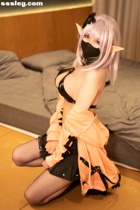 上杉绘梨落 地雷系精灵露娜[42P714M]