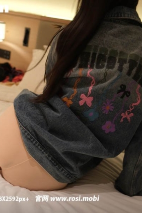 [ROSI写真]2025.06.25 NO.4951 [169P257M]