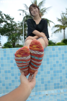 [战前女神]恋足美腿摄影套图特辑6 [120P138M]