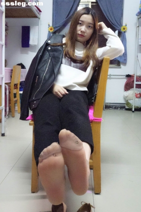 学妹校园寝室短丝系列002期 张梦想[104P201M]