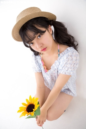 [Minisuka.tv] Saria Natsume 夏目咲莉愛 Premium Gallery 05 [38P19M]