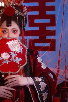 [YITUYU艺图语]2025.11.16 鬼新娘 九离哩[12P322M]