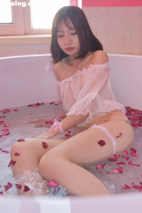 素人美模曜依私房写真集[521P8.31G]