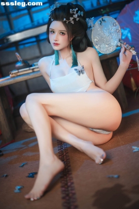 鹿八岁 碎蝶梦[195P+1V1.82G]