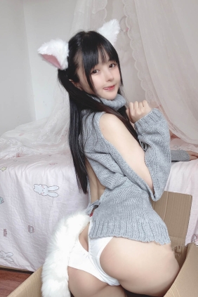 桜井宁宁 白い猫ちゃん[50P+1V113M]