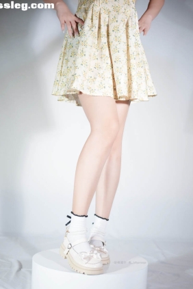 果冻橙子 碎花小裙子[34P+3V962M]