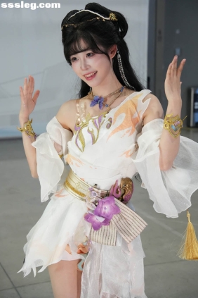 街拍作品 白裙甜美十元酱[81P1.66G]